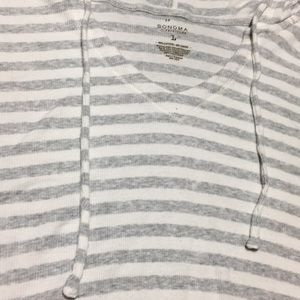 Hooded white and grey crop too